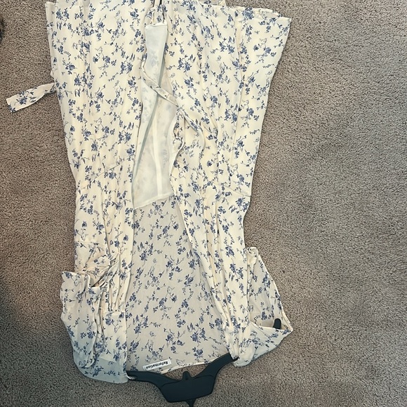 Reformation Lucky Wrap Dress Large - Picture 9 of 10